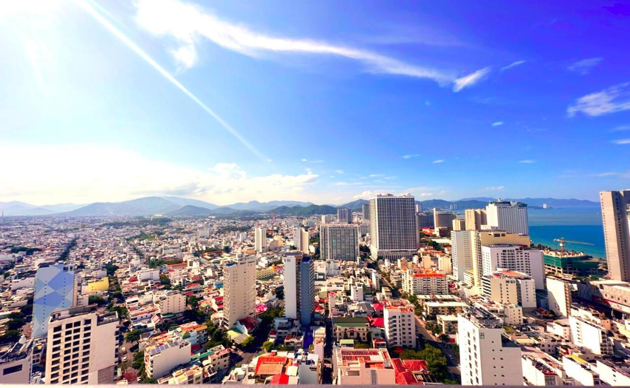 Sunny Smes - Virgo Nha Trang Apartment Bagian luar foto