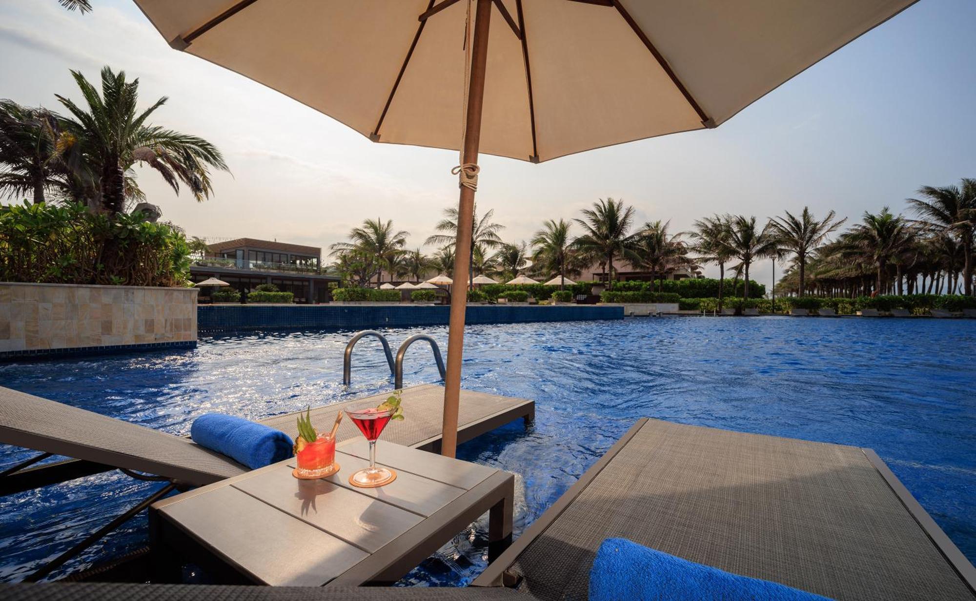 Sunny Smes - Virgo Nha Trang Apartment Bagian luar foto